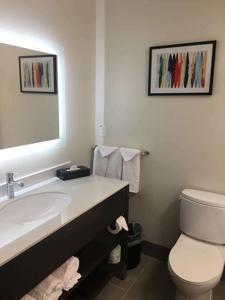 Best Western Plus New Barstow Inn & Suites Номер фото